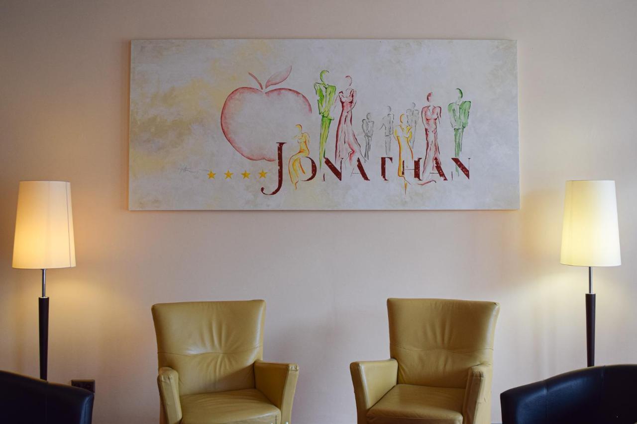 Akzent Hotel Jonathan Lippstadt Esterno foto