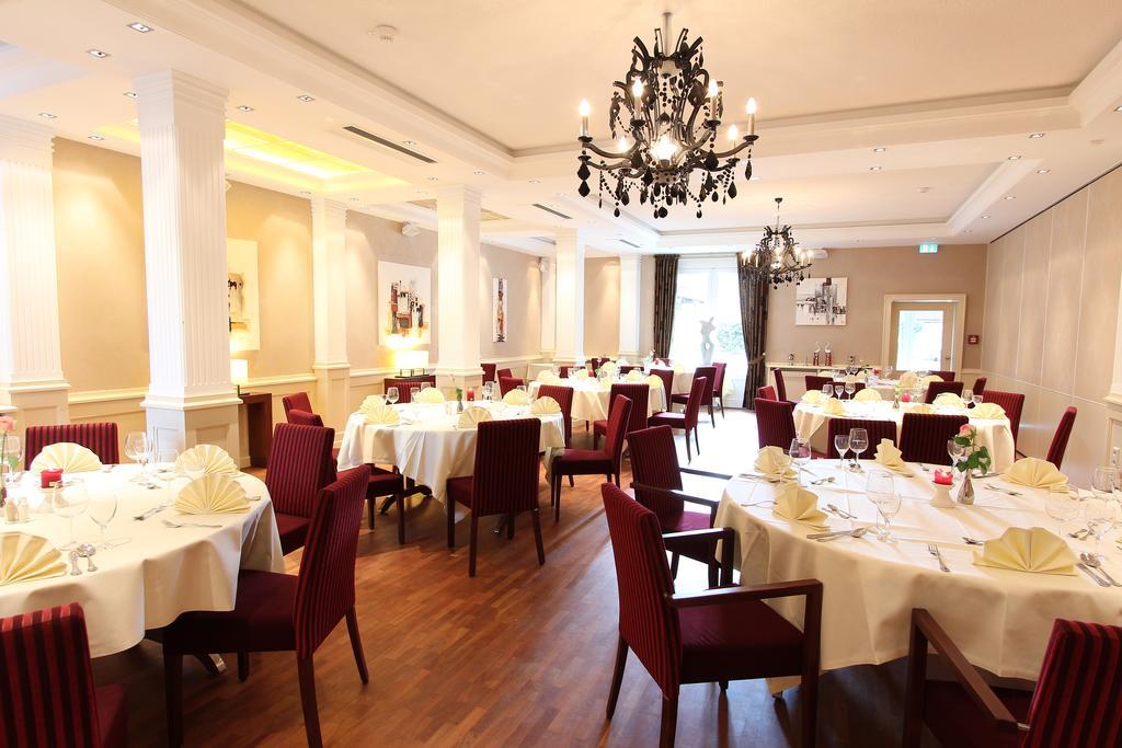 Akzent Hotel Jonathan Lippstadt Esterno foto