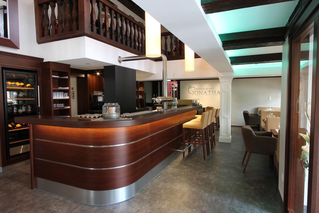 Akzent Hotel Jonathan Lippstadt Esterno foto