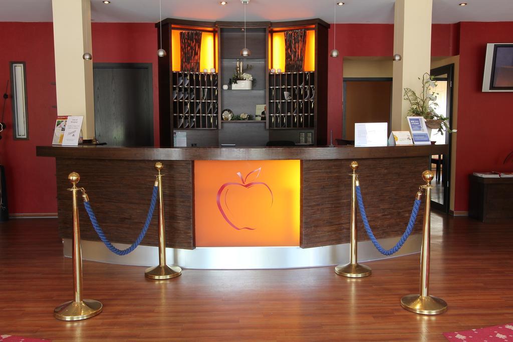 Akzent Hotel Jonathan Lippstadt Esterno foto