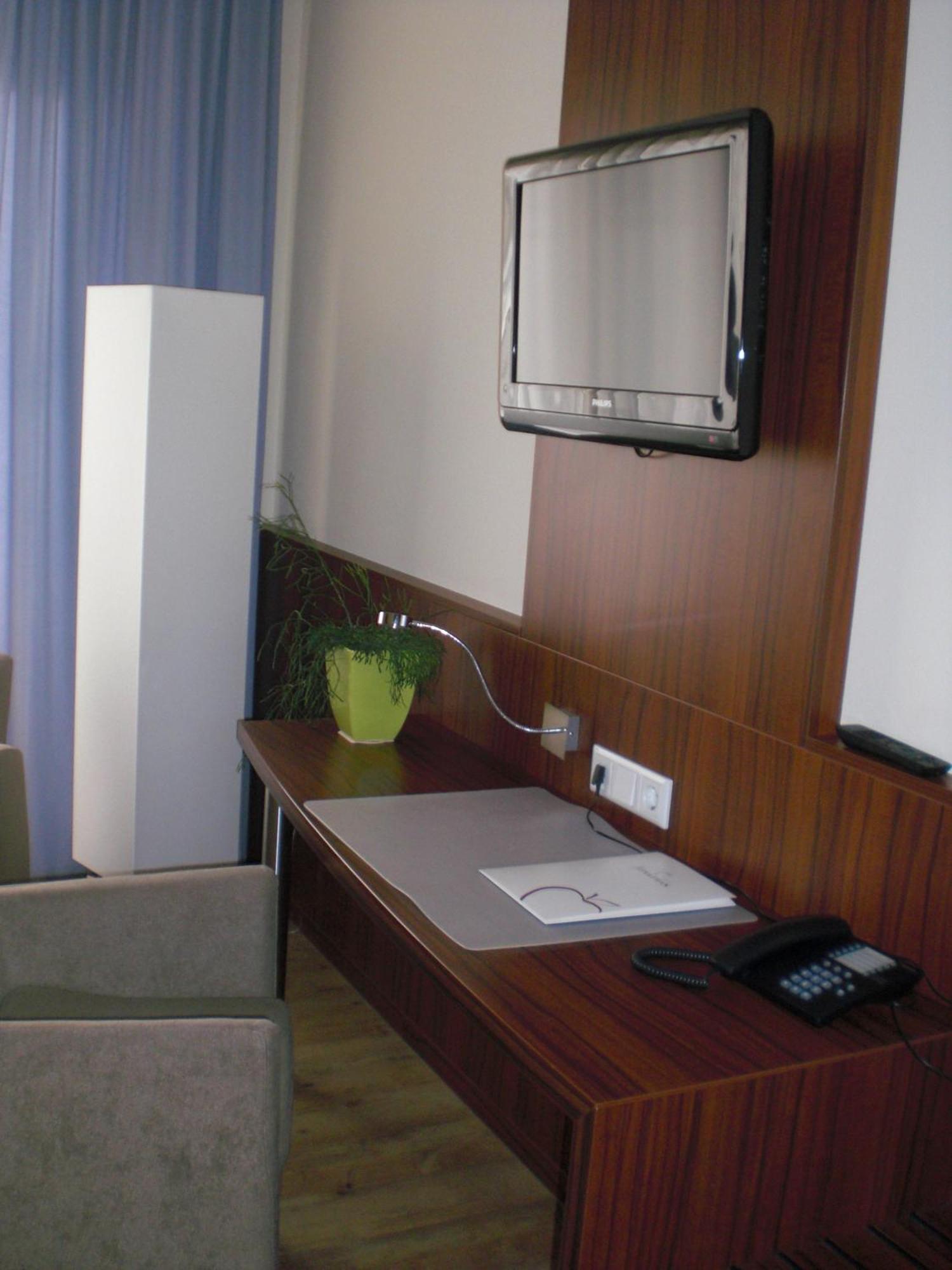 Akzent Hotel Jonathan Lippstadt Esterno foto